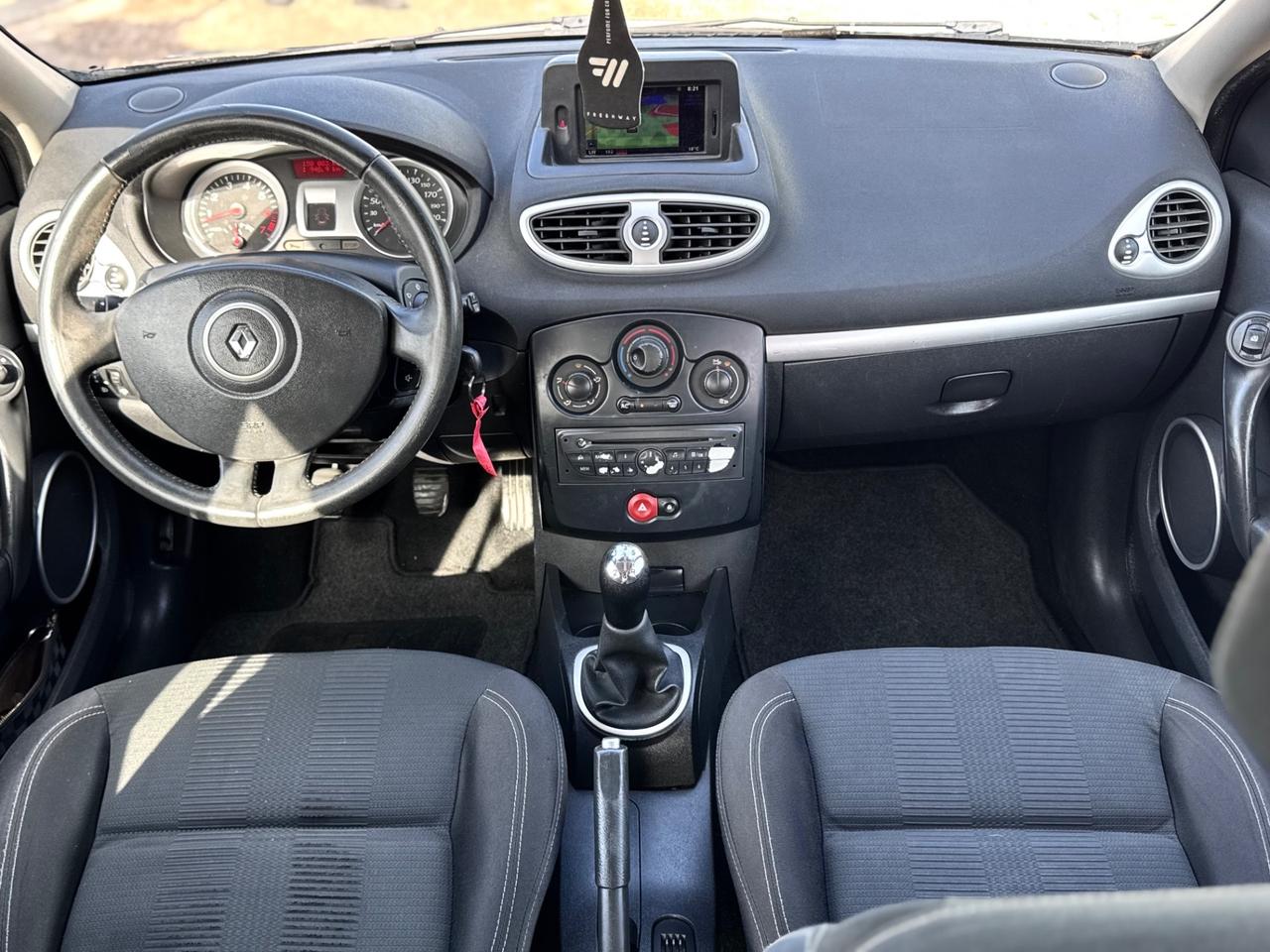 Renault Clio 1.2 GPL Benzina 75cv - Neopatentati 2010
