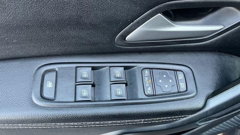 Dacia Duster 1.0 TCe GPL Prestige up 4x2 1.0 tce Prestige up Gpl 4x2 100cv