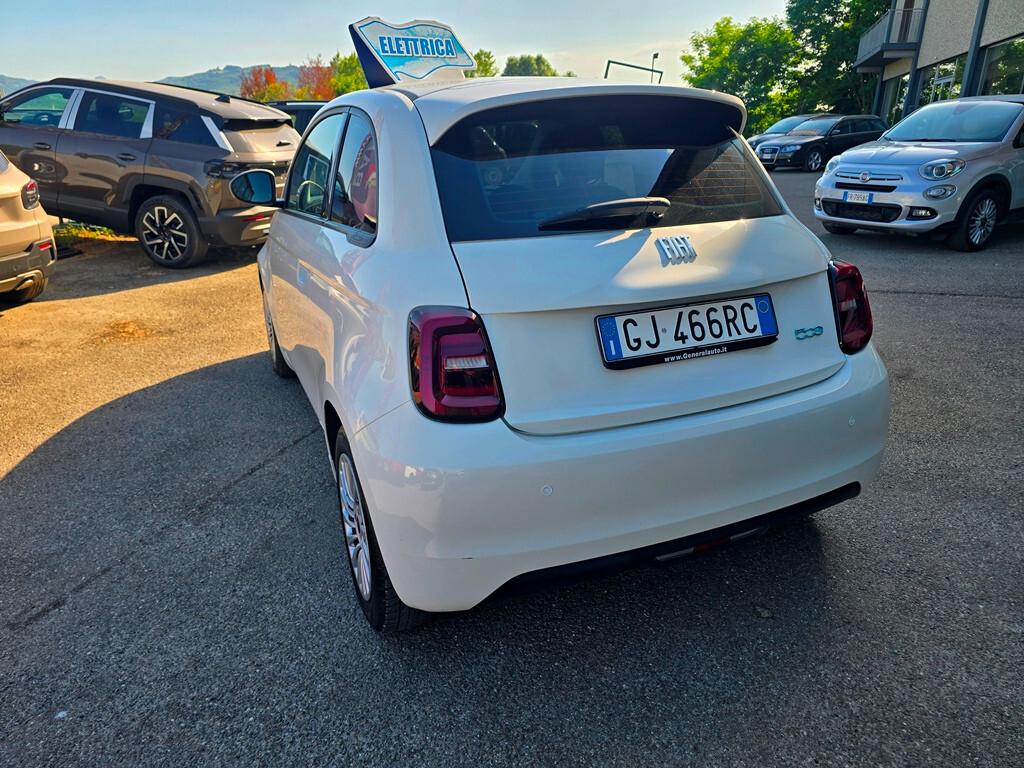Fiat 500 500e 42 kWh Icon CON PREZZO REALE