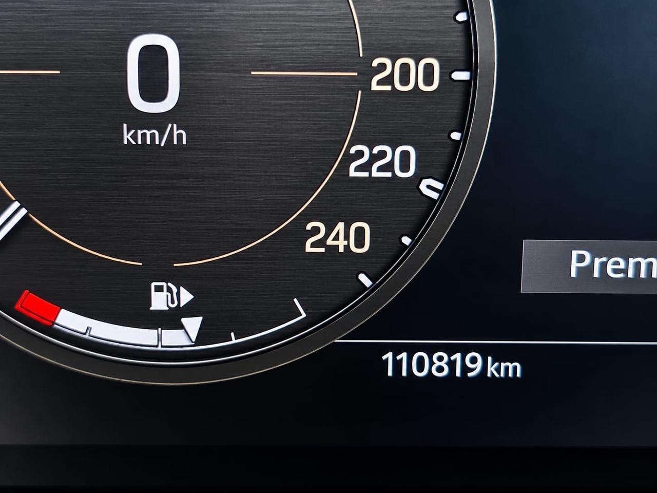 Land Rover Defender 90 3.0D I6 250 CV AWD Auto X-Dynamic SE