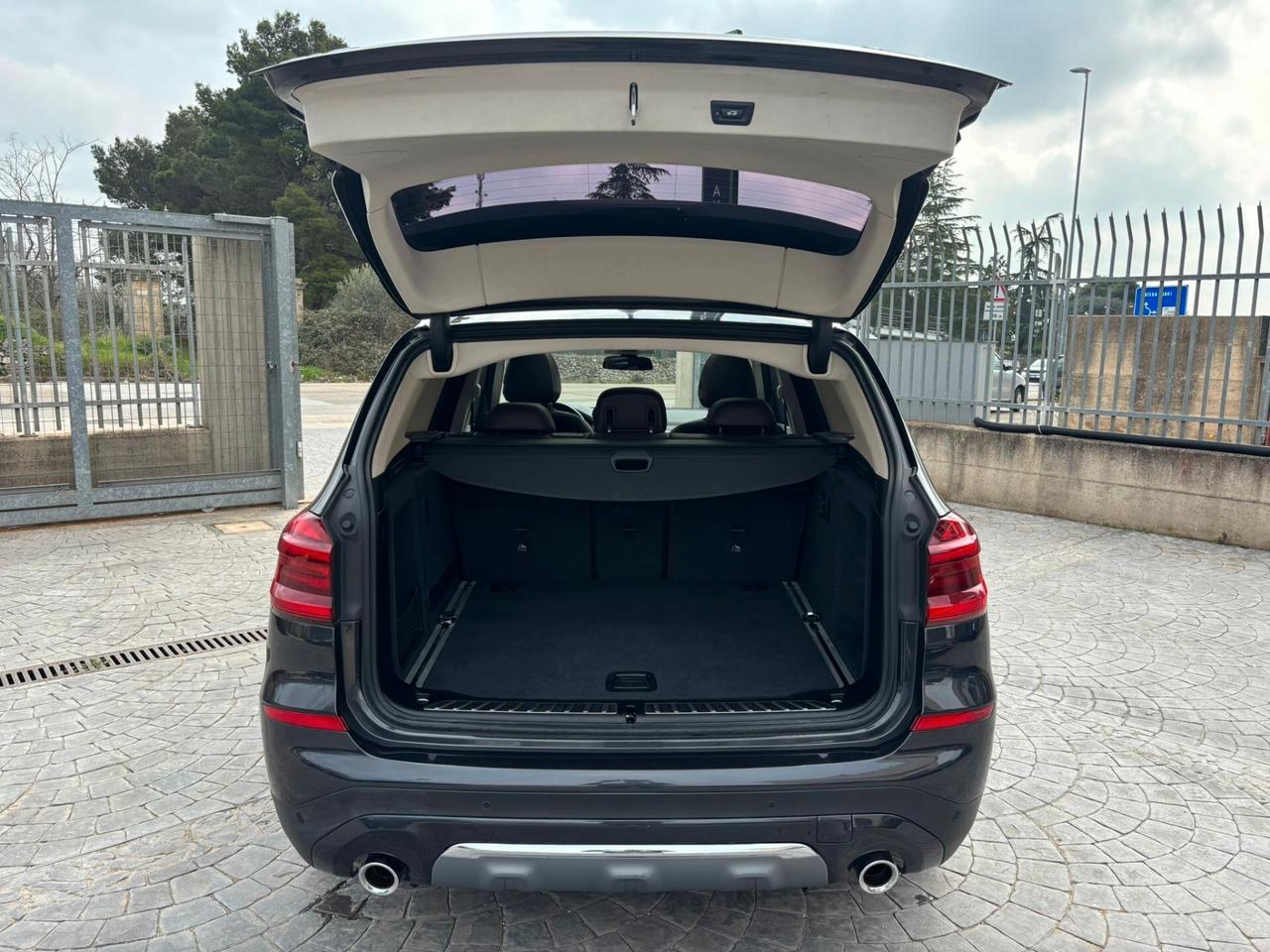 BMW X3 X-Drive 20d 190cv LUXURY