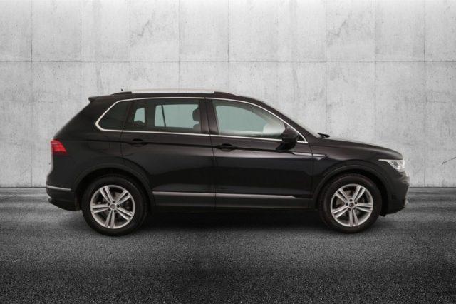 VOLKSWAGEN Tiguan 2.0 TDI 150 CV SCR DSG Elegance