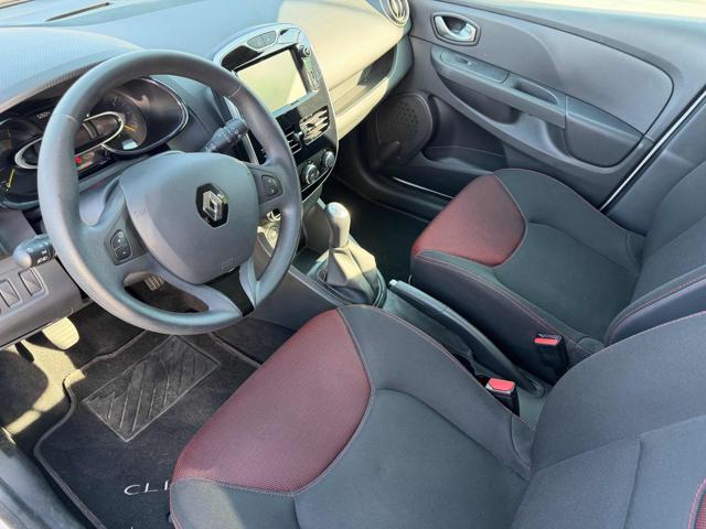 RENAULT Clio 1.2 75 CV 5 porte Duel