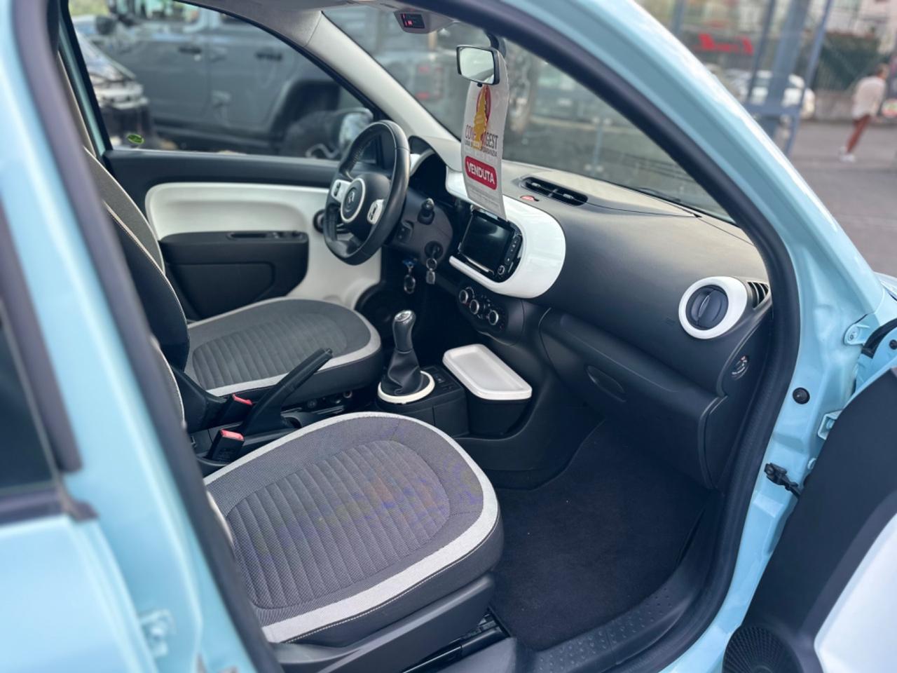 Renault Twingo SCe Stop&Start La Parisienne