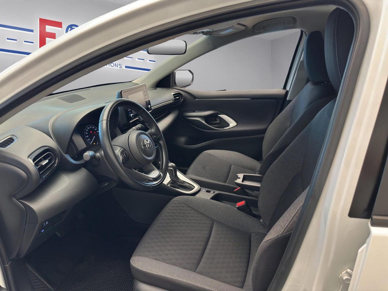 Toyota Yaris 1.5h Active