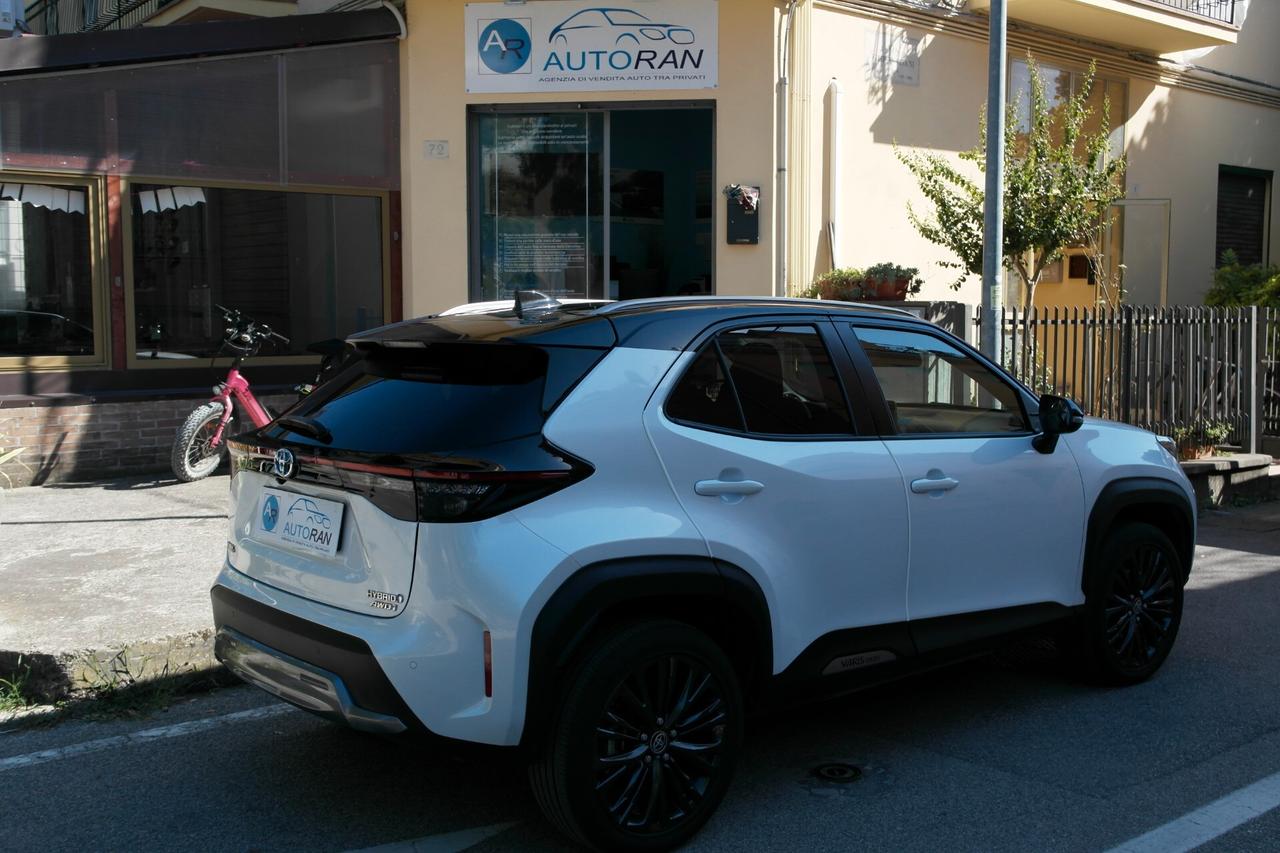 Toyota Yaris Cross 1.5 Hybrid 5p. E-CVT AWD-i Adventure