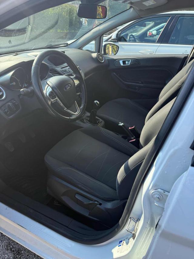 FORD Fiesta 1.5 TDCi 75CV 5 porte