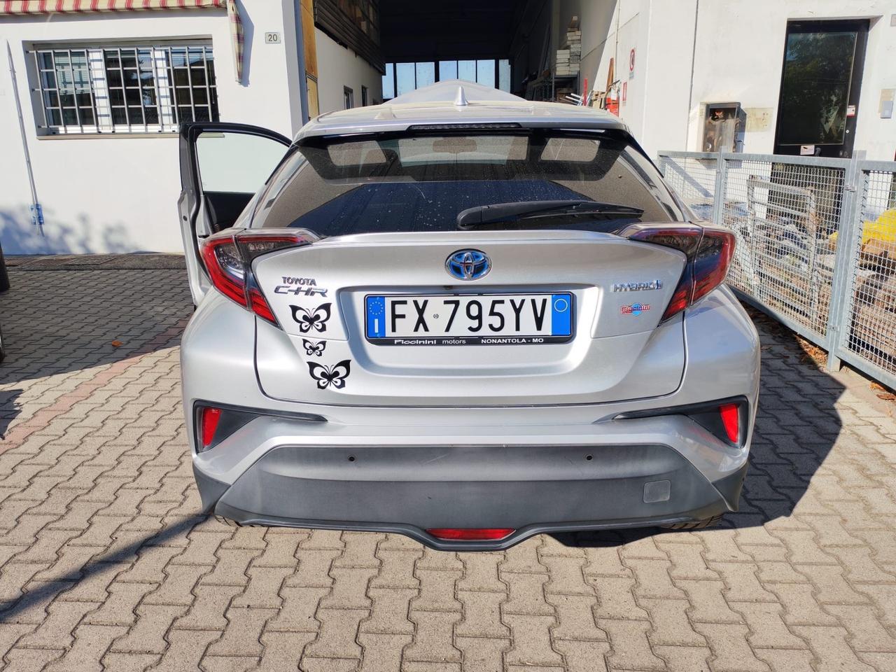 Toyota C-HR 1.8 Hybrid E-CVT Style+