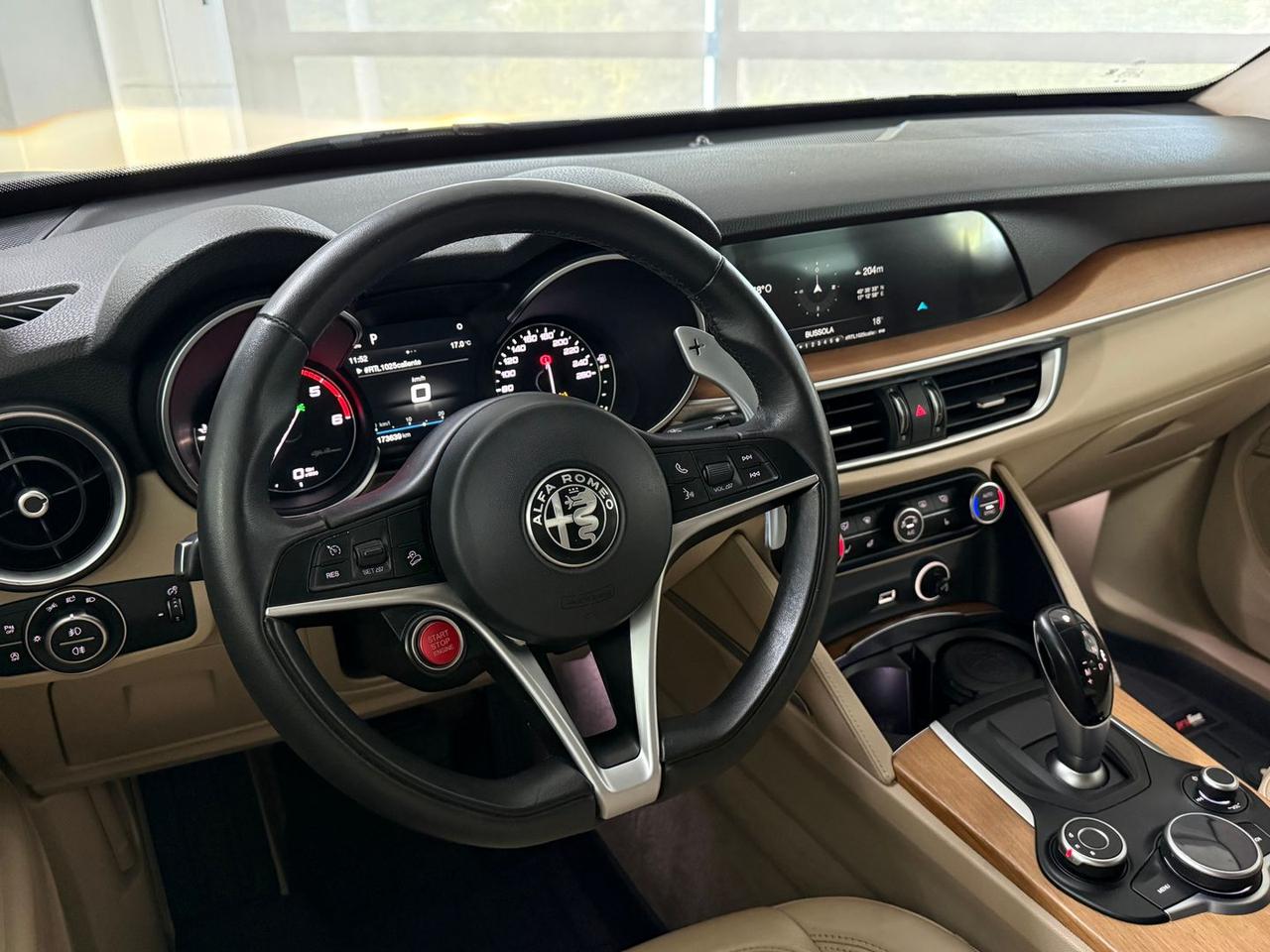 Alfa Romeo Stelvio Executive 2.2 TurboDiesel #7067