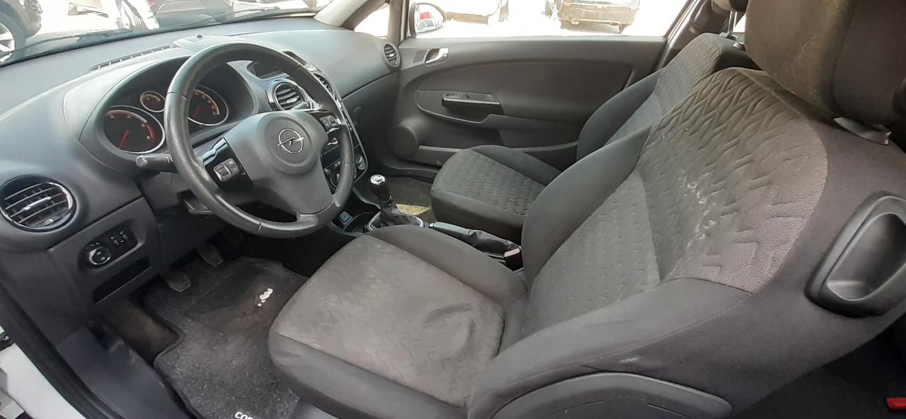 Opel Corsa 2013 - 1.3 CDTI OK NEOP. LB AUTOMOBILI