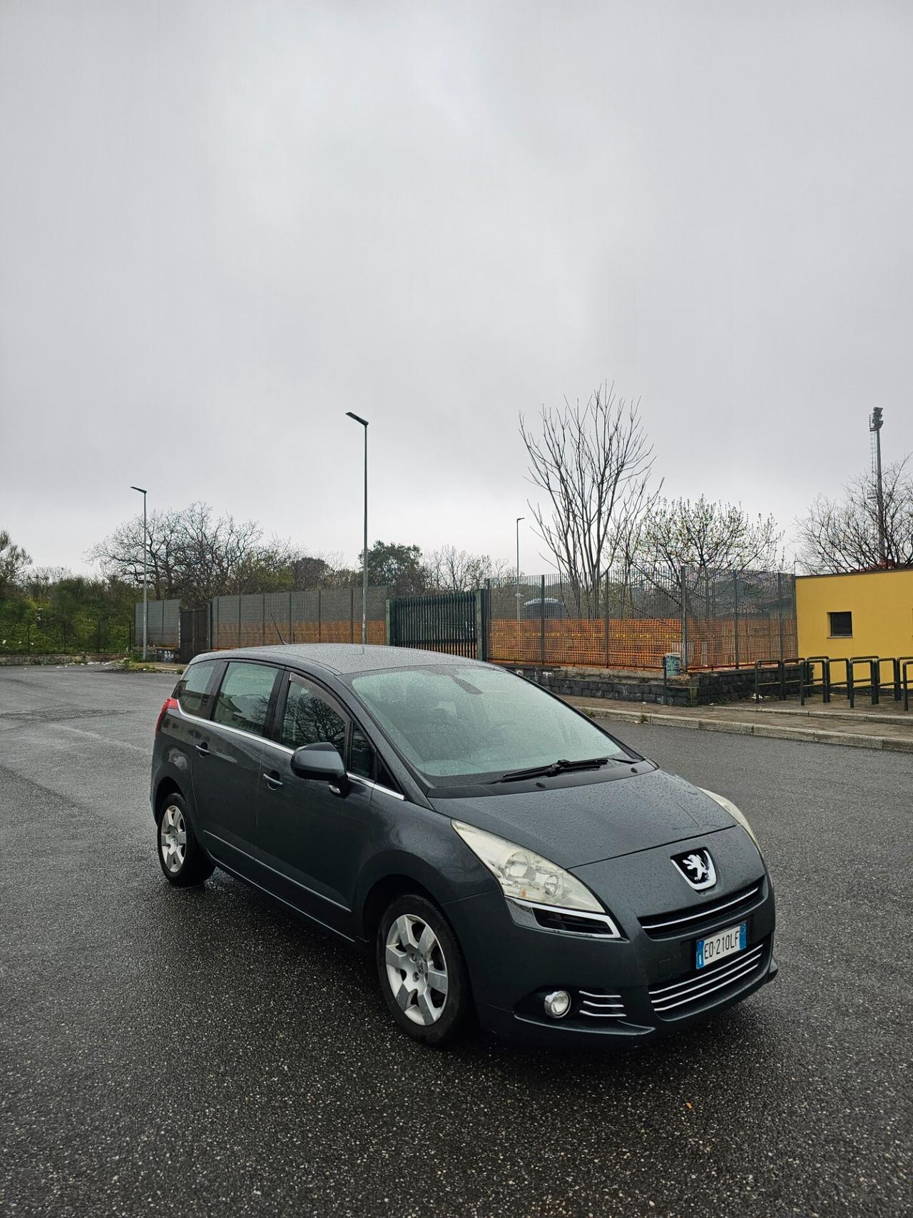 Peugeot 5008 7 POSTI 1.6 HDi 110CV