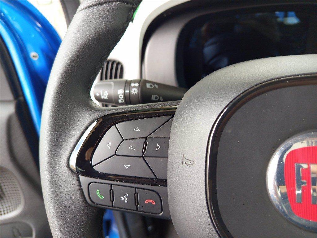 FIAT Pandina Cross 1.0 firefly hybrid s&s 70cv del 2025