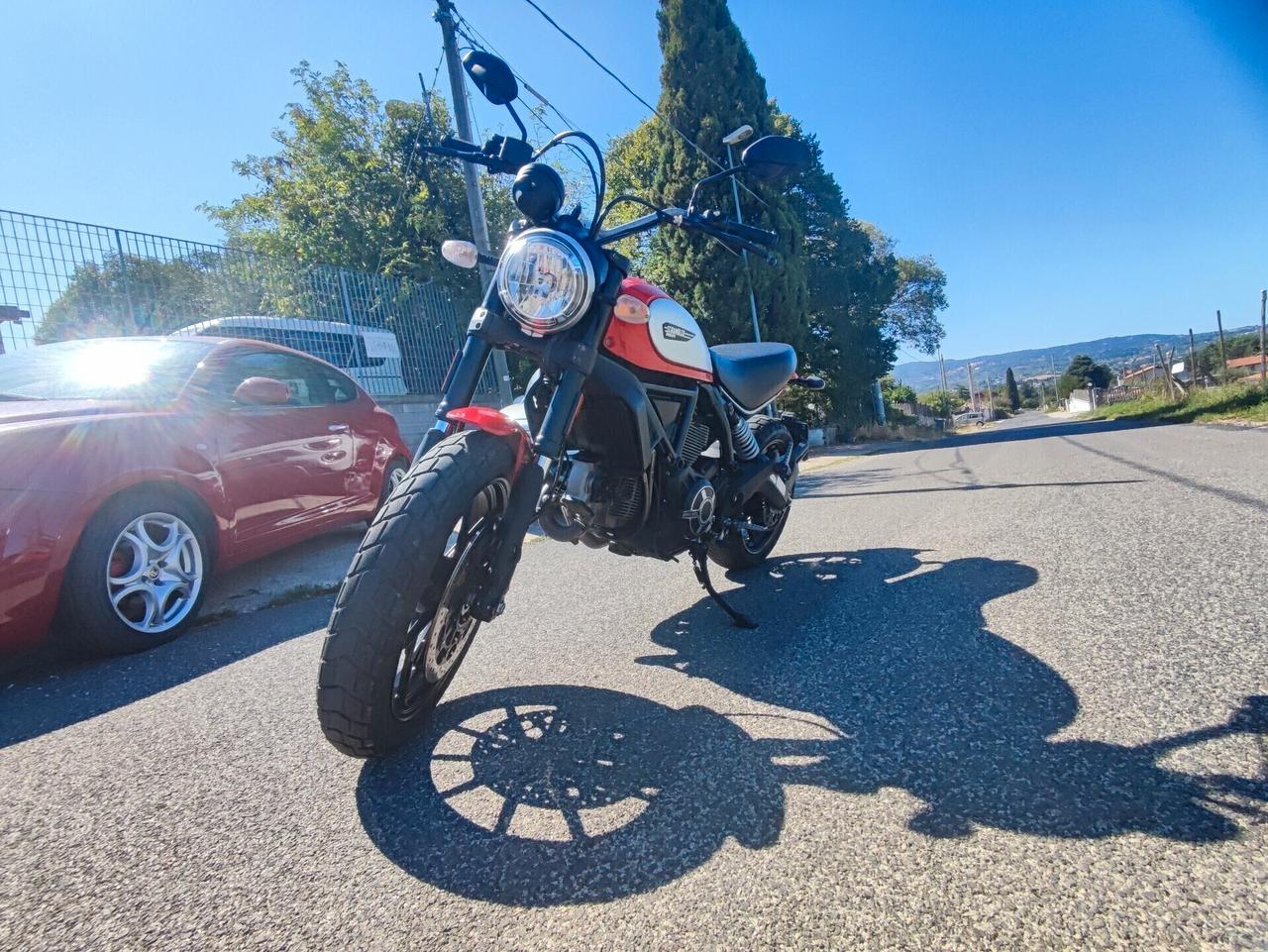 Ducati Scrambler icon red