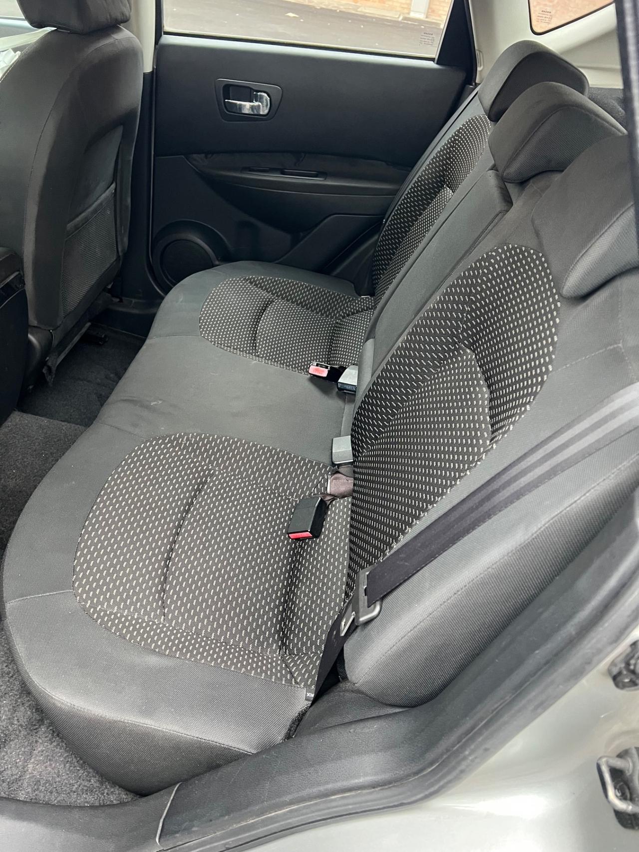 Nissan Qashqai 2.0 dCi DPF 4WD Tekna