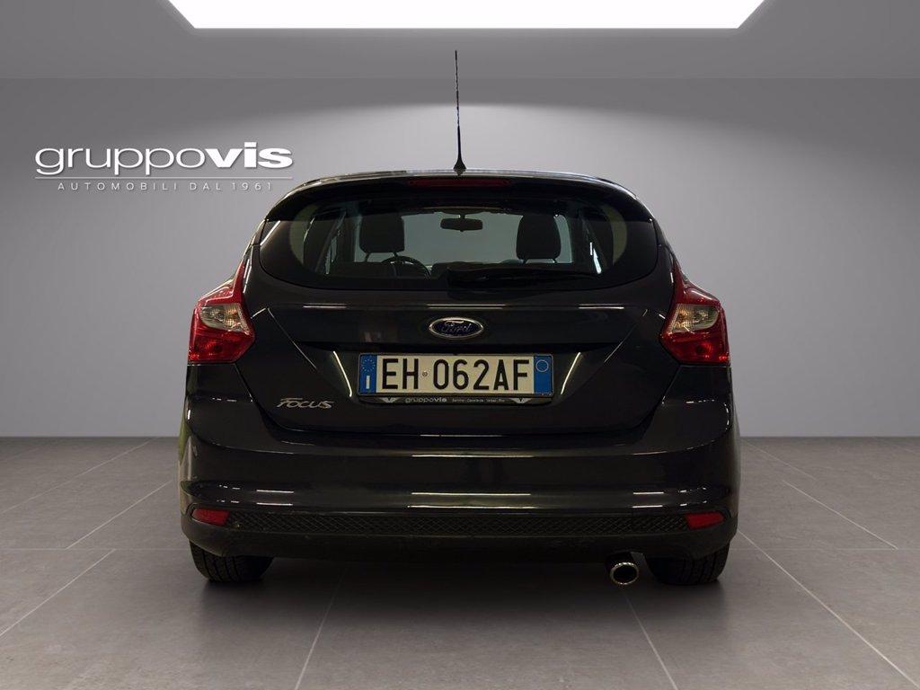 FORD Focus Titanium 5 porte del 2011