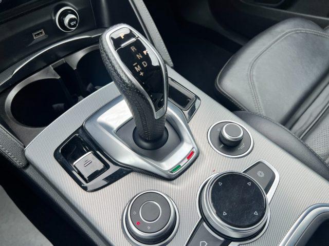 ALFA ROMEO Stelvio 2.2 Turbodiesel 210 CV AT8 Q4 Veloce