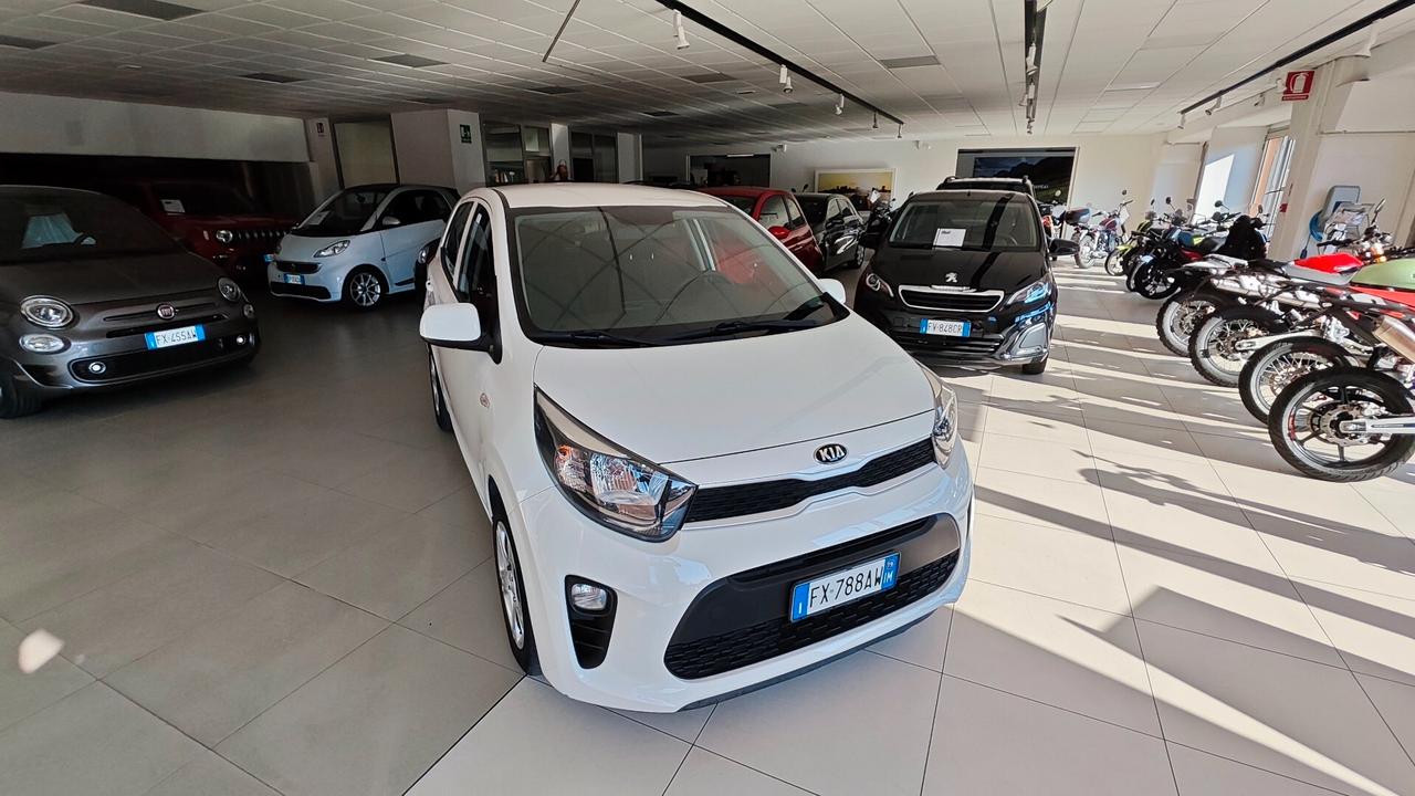 Kia Picanto 1.0 12V 5 porte Active