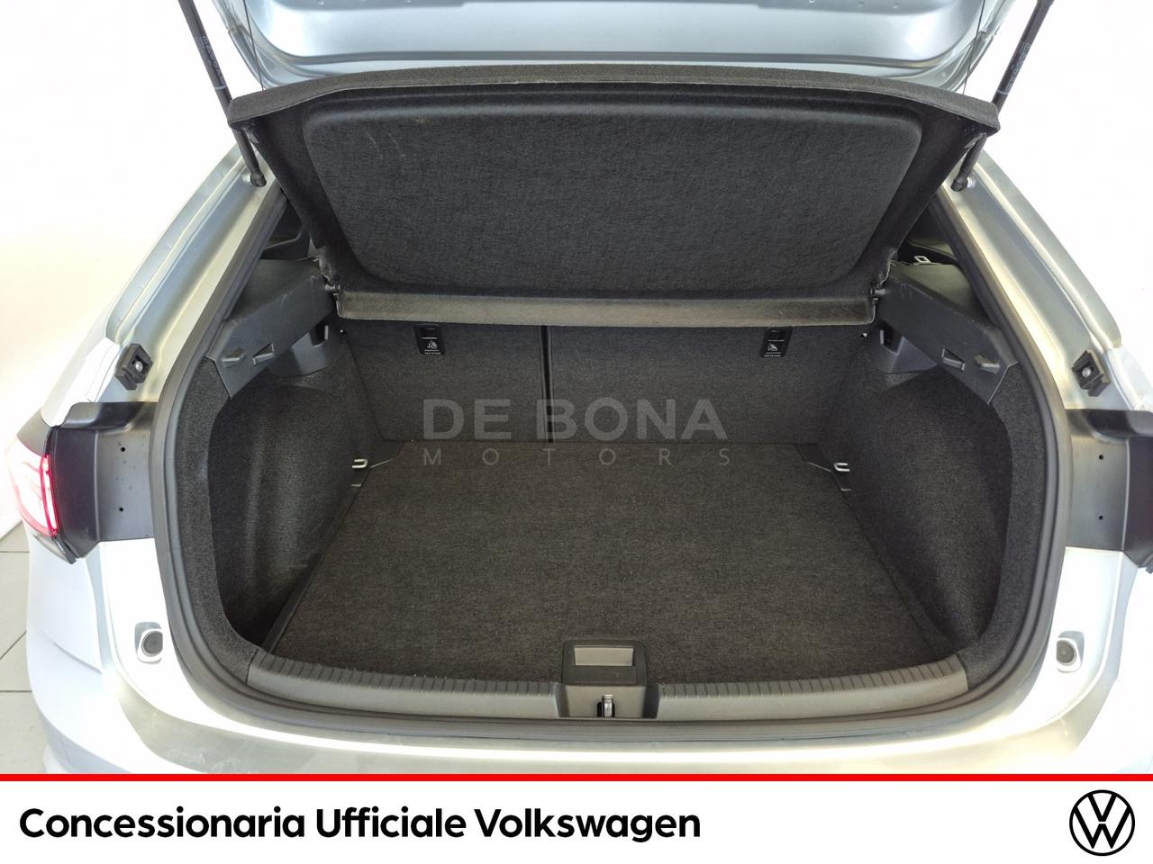 Volkswagen Taigo 1.0 tsi r-line 115cv