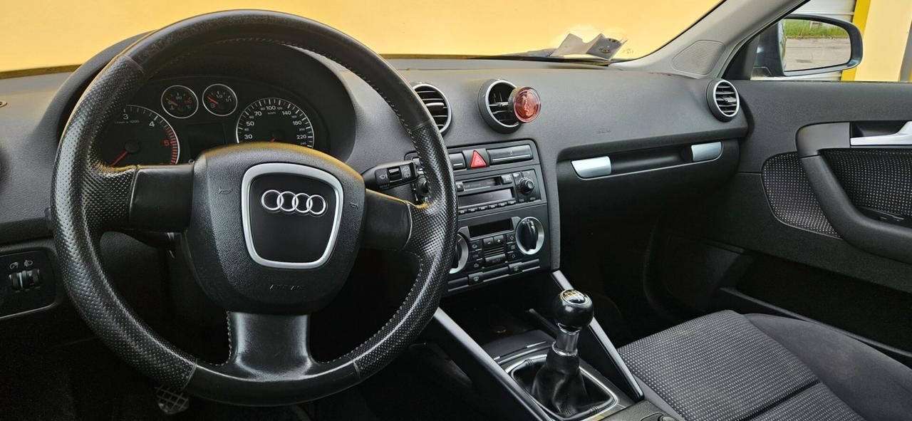 Audi A3 2.0 16V TDI Ambiente