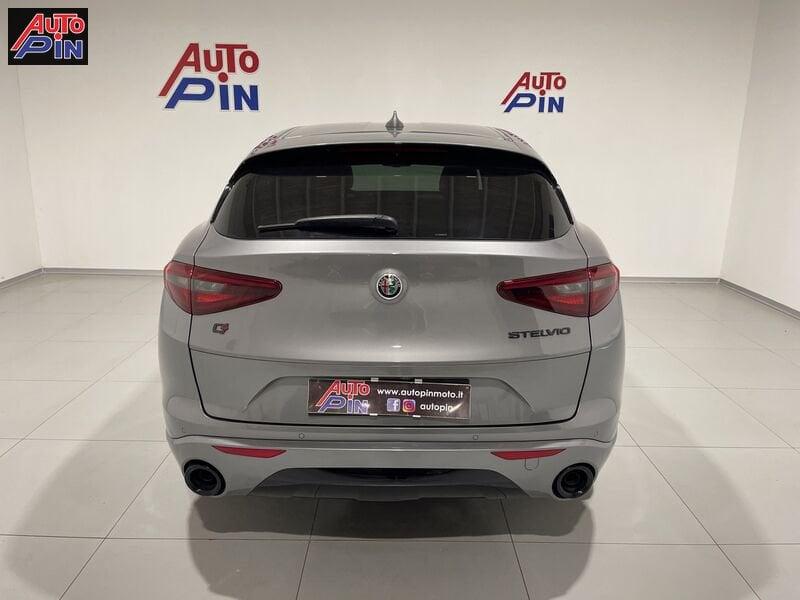 Alfa Romeo Stelvio 2.2 Turbodiesel 210 CV AT8 Q4 Veloce