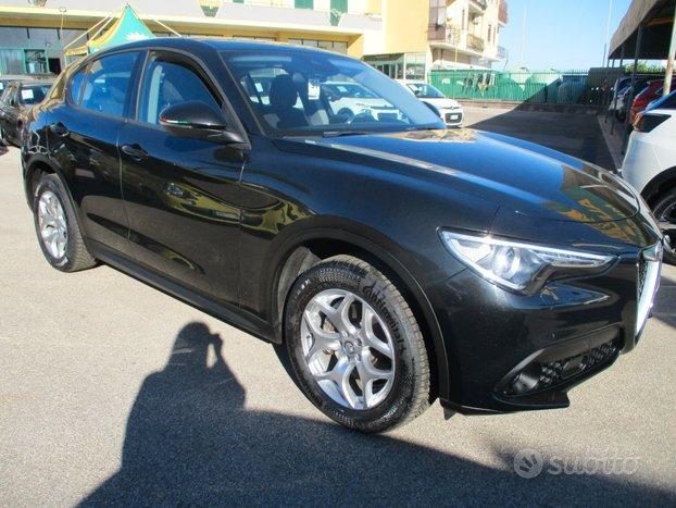 Alfa Romeo Stelvio 2.2 M-JET 210CV Q4