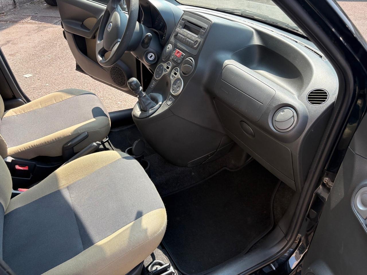 Fiat Panda 1.2 Emotion