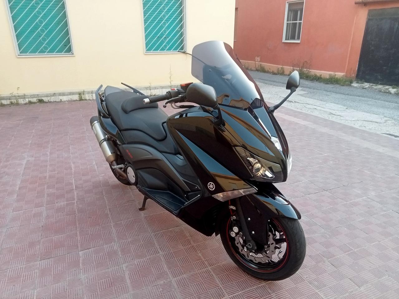 Yamaha t-max 530 2014 km 28000