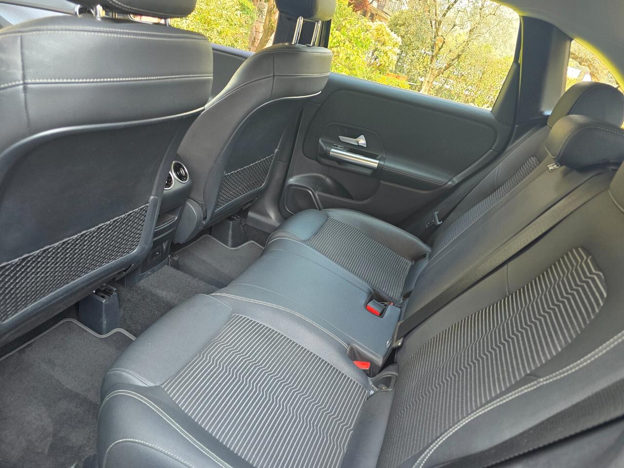 Mercedes-benz B 250 e hybrid EQ Sport