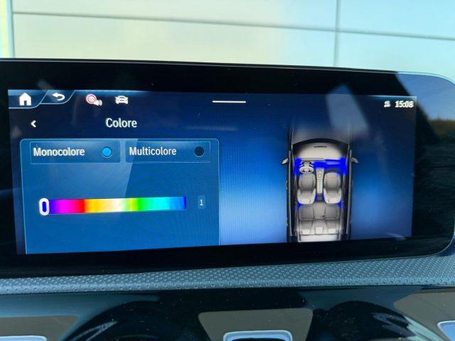 MERCEDES-BENZ A 200 163cv AMG Line Premium NIGHT PACK-19"-IVA ESP