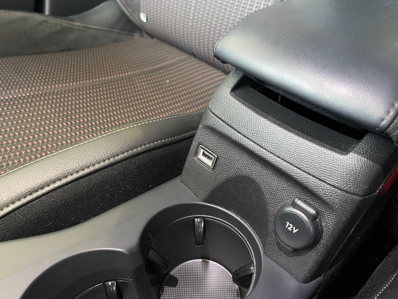 Ds DS3 3 PureTech 130 aut. Performance Line