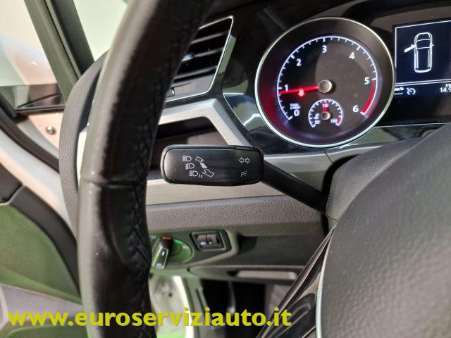 VOLKSWAGEN Touran 1.6 TDI 115 CV SCR DSG Comfortline BlueMotion Tech
