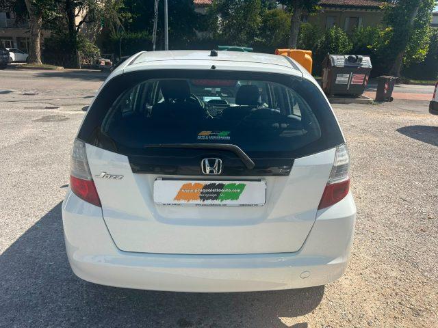 HONDA Jazz 1.4 i-VTEC Elegance