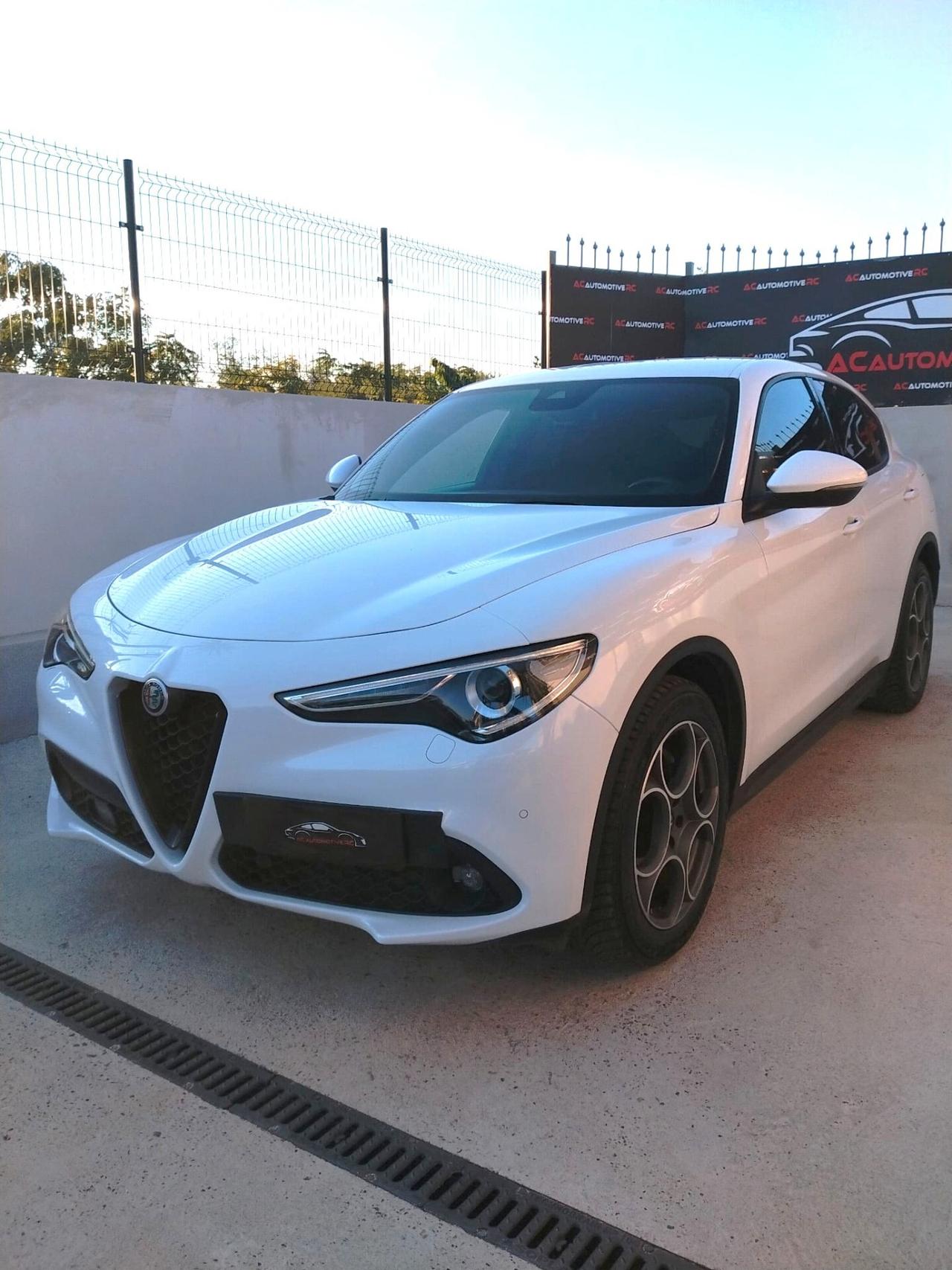 Alfa Romeo Stelvio 2.2 Turbodiesel 190 CV AT8 Q4