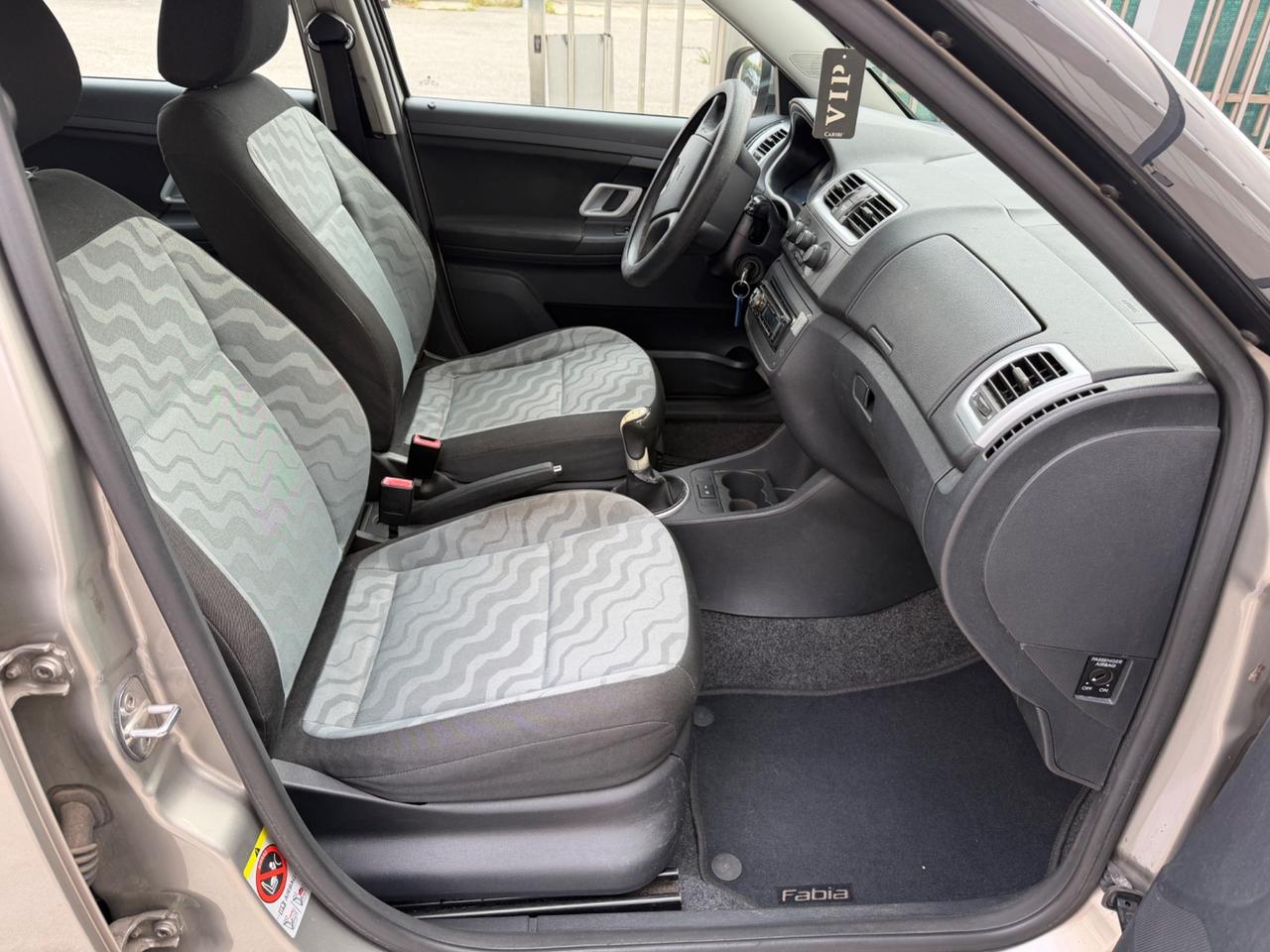 SKODA FABIA 1.4 BENZINA EURO4 COMERCIANTI