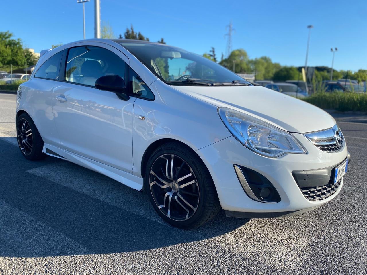Opel Corsa 1.3 CDTI 75CV F.AP. 3 porte b-color ok neo patentati