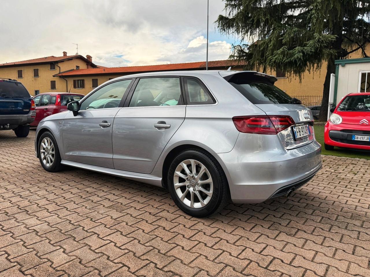 Audi A3 SPB 1.6 TDI clean diesel Ambition
