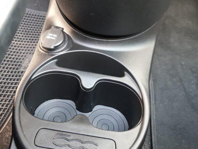 FIAT 500 C 1.0 Hybrid Dolcevita