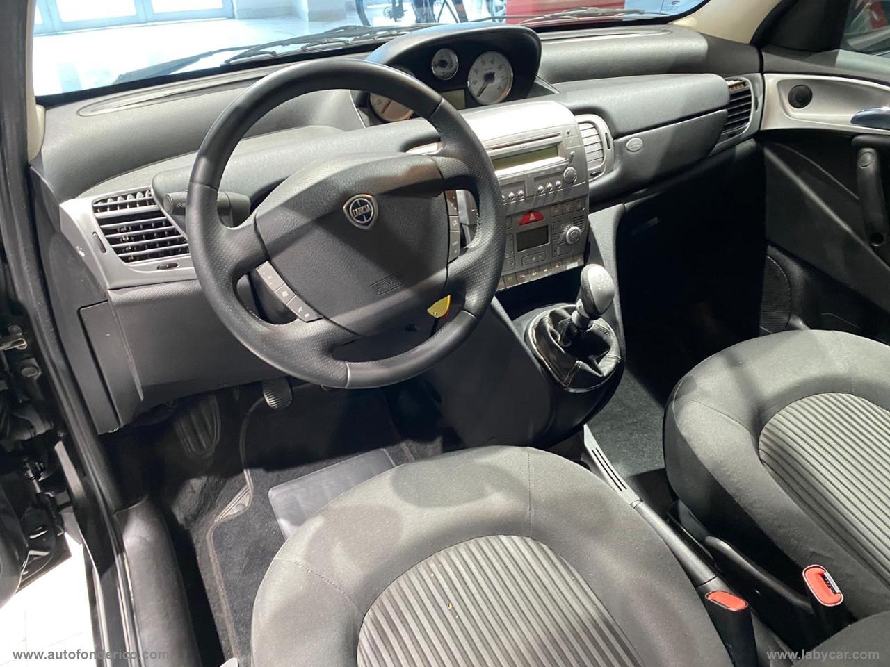 LANCIA Ypsilon 1.2 69 CV Elle