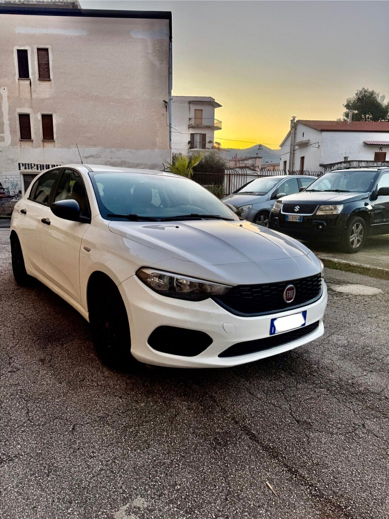 Fiat Tipo 1.3 Mjt S&S 5 porte Lounge - 2021