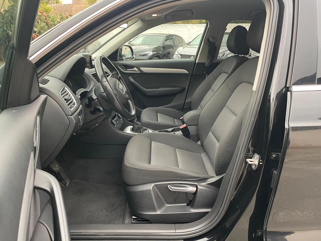 Audi Q3 2.0 TDI Business 136 cv - 2016