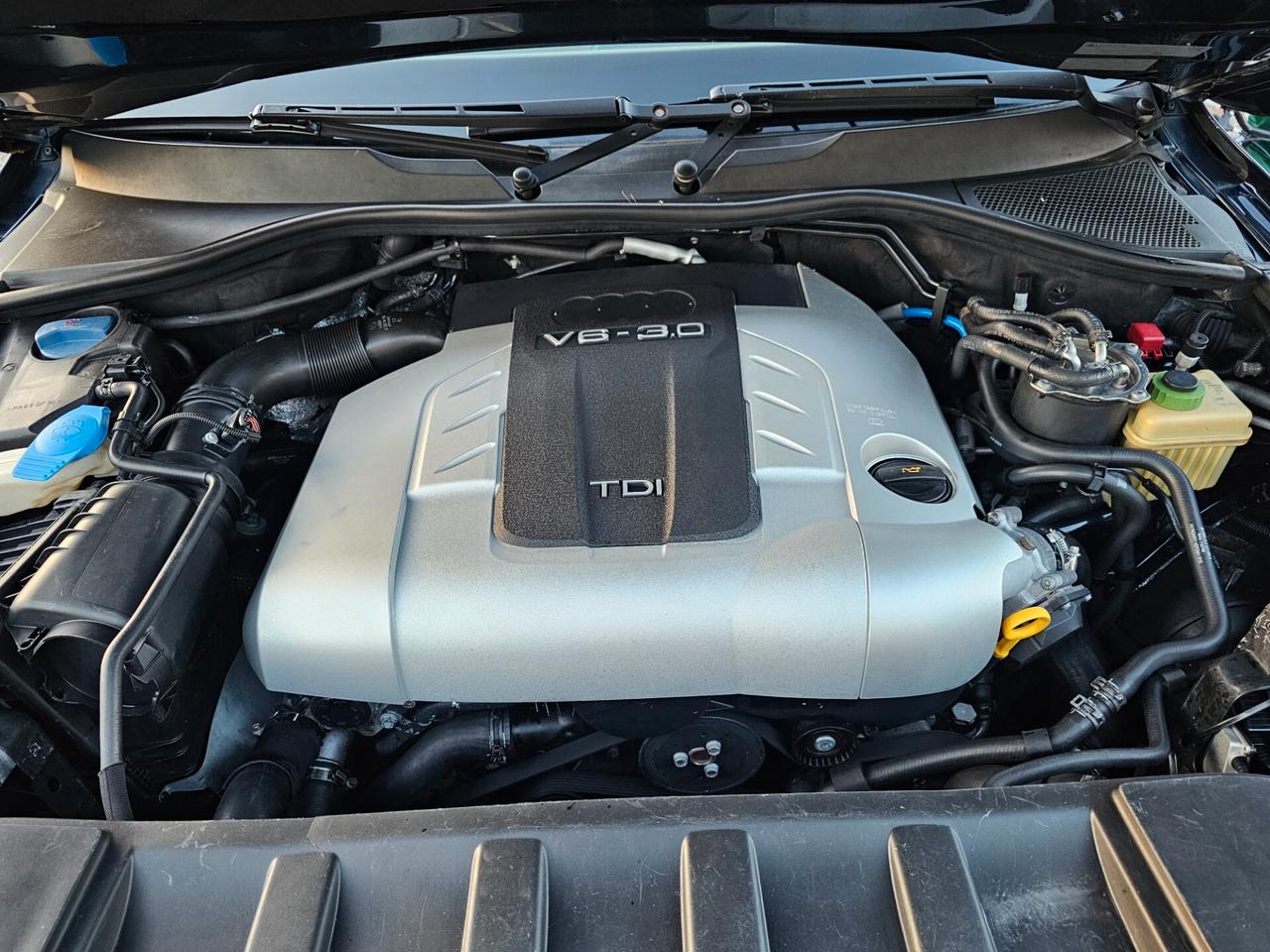 Audi Q7 3.0 V6 TDI 233CV quattro tiptronic