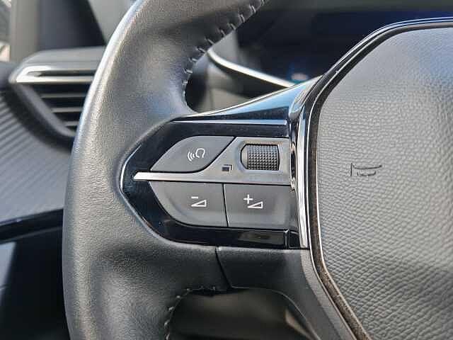 Peugeot 2008 PureTech 100 S&S Allure