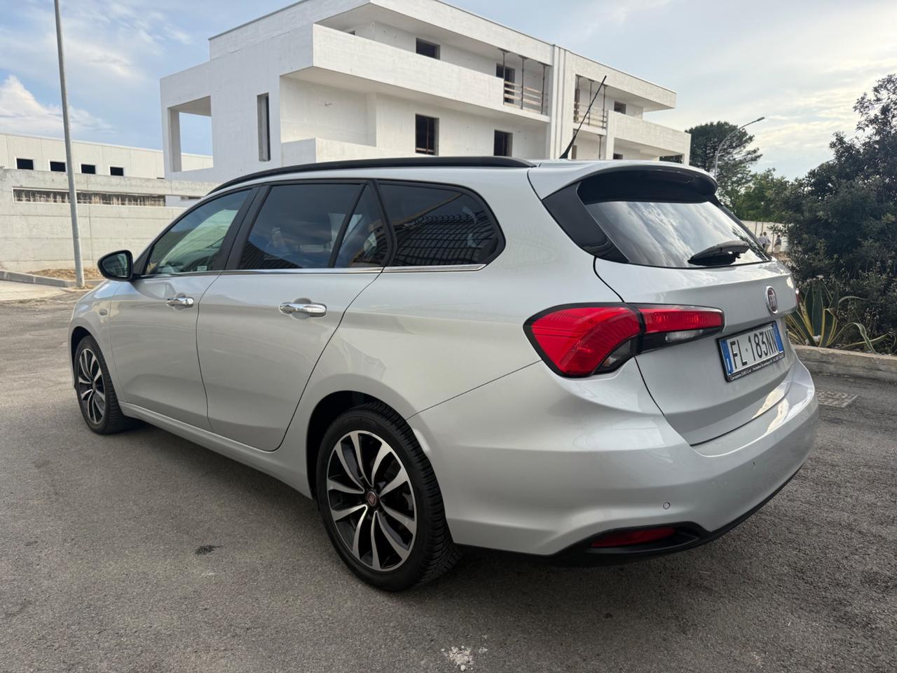 Fiat Tipo 1.6 Mjt Cv 120 SW Lounge