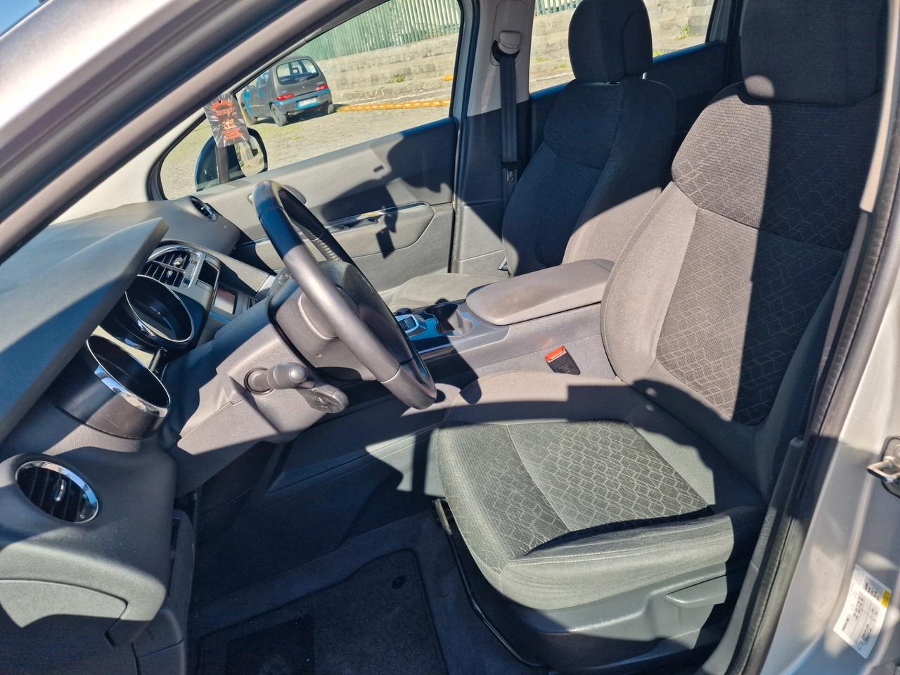 Peugeot 3008 1.6 HDi 115CV Active