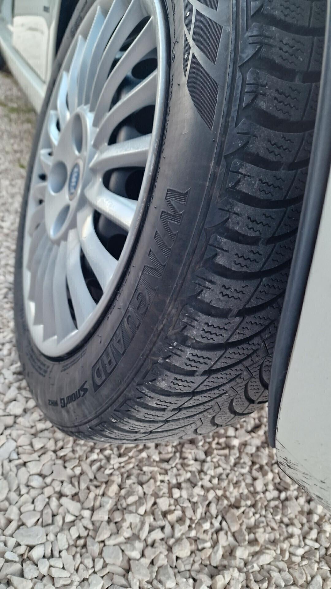 Fiat Grande Punto 1.3MJT 75 5p.Van Active 4pt