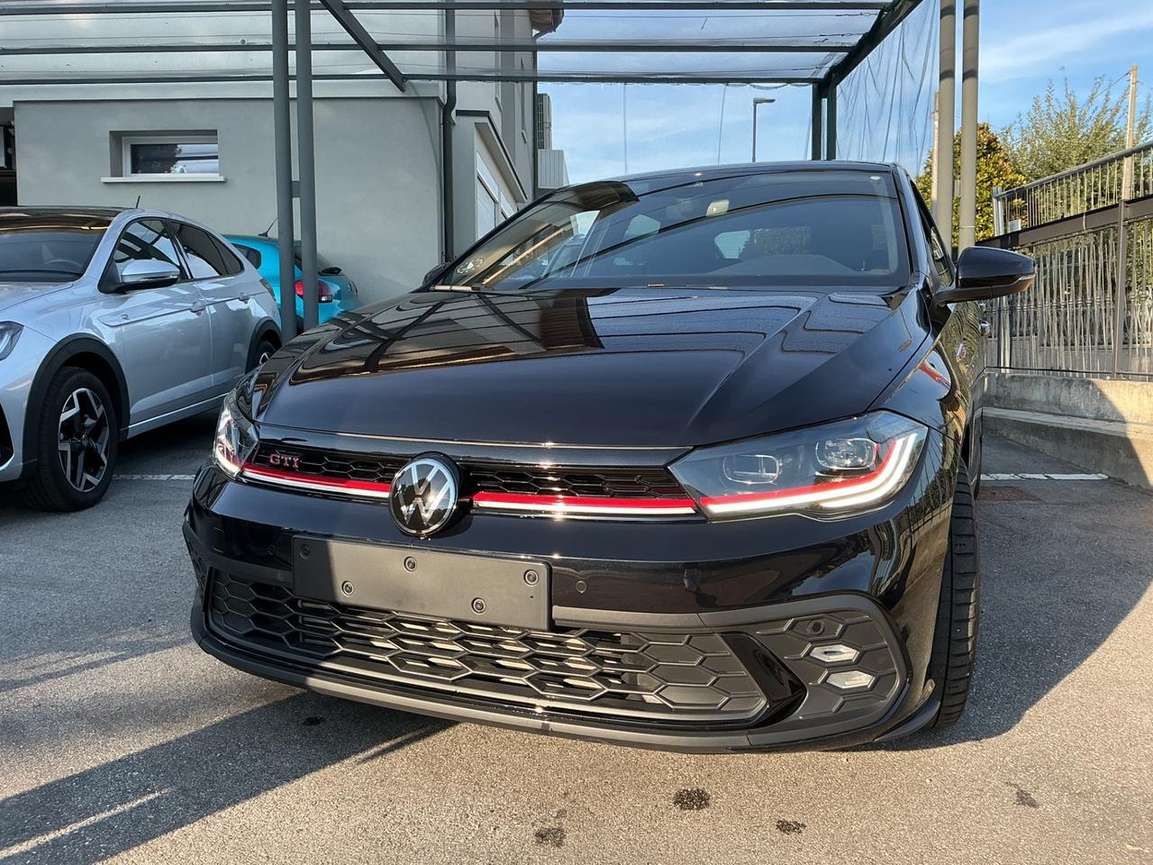 Volkswagen Polo 2.0 TSI DSG GTI - km 15.000
