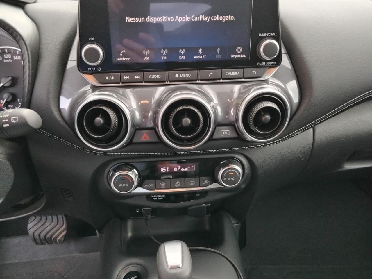 Nissan Juke N-Connecta 1.6 HEV  #5742
