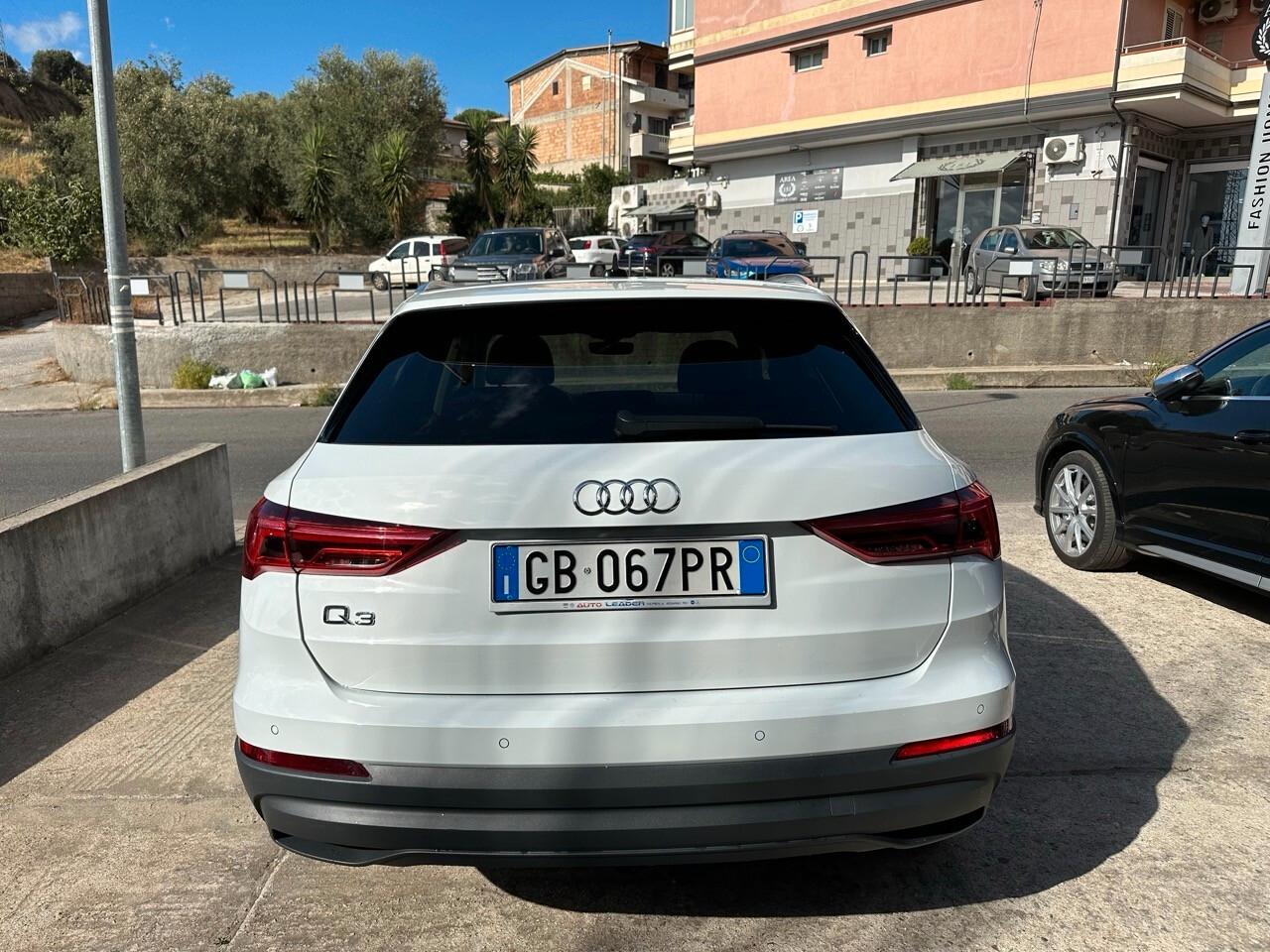 Audi Q3 35 TDI 150cv S-tronic
