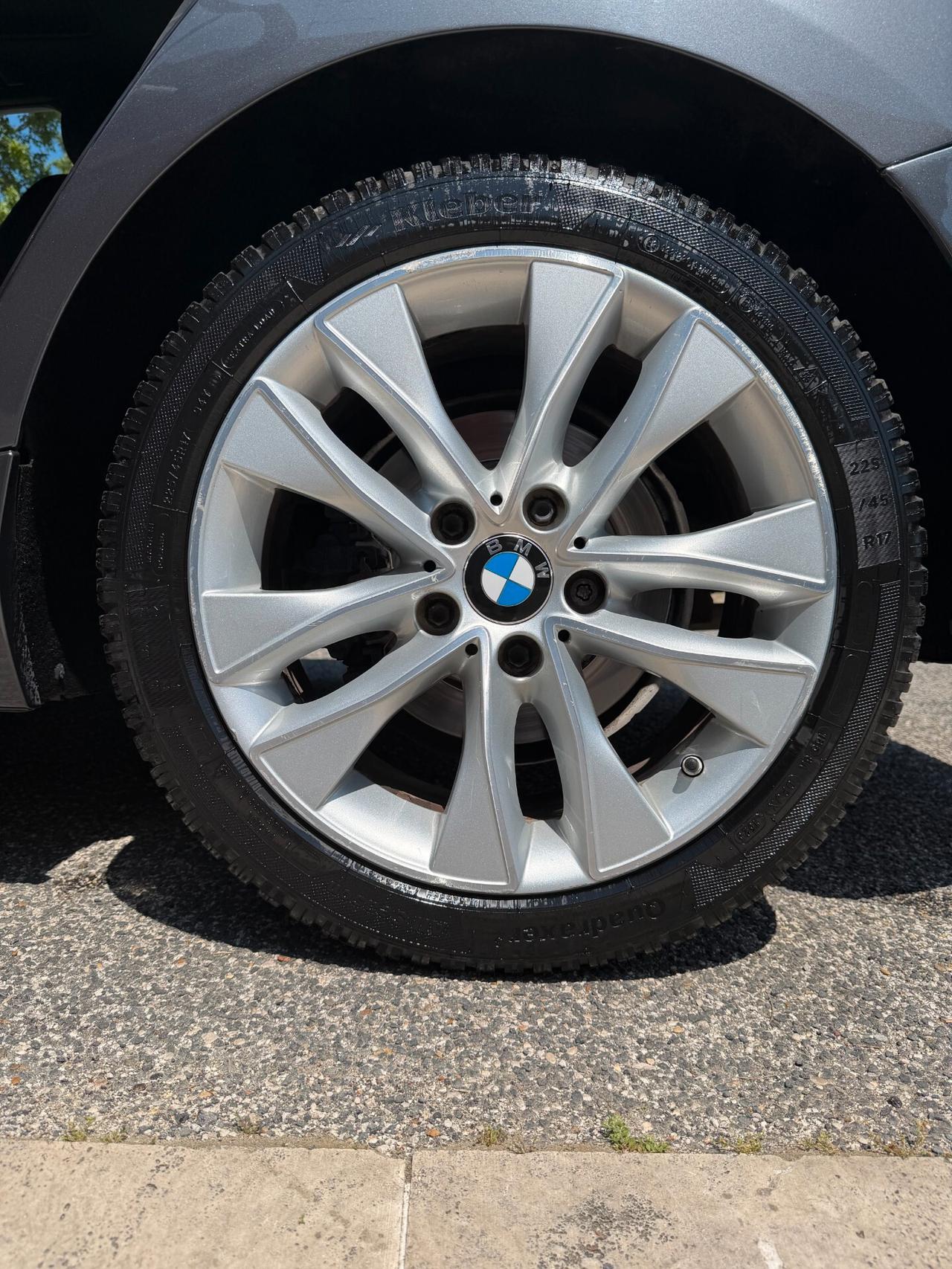 Bmw 116 116d 5p. Urban