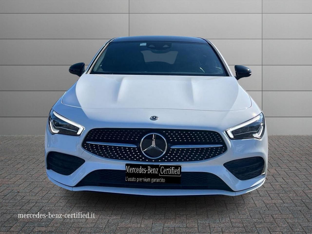 Mercedes-Benz CLA Shooting Brake 200 d Premium auto